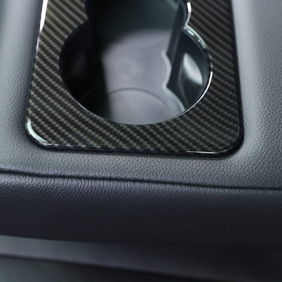 infinaware - Dry Carbon Fibre Beverage Holder for Tesla Model 3 Highland