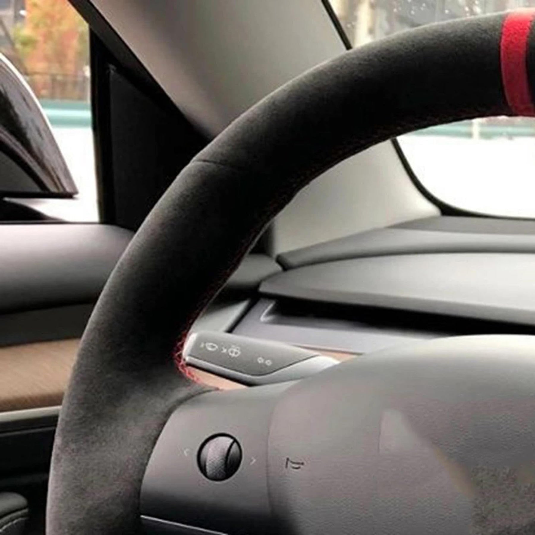 infinaware - Tumbled Fur Steering Wheel Cover for Tesla Model 3 Highland